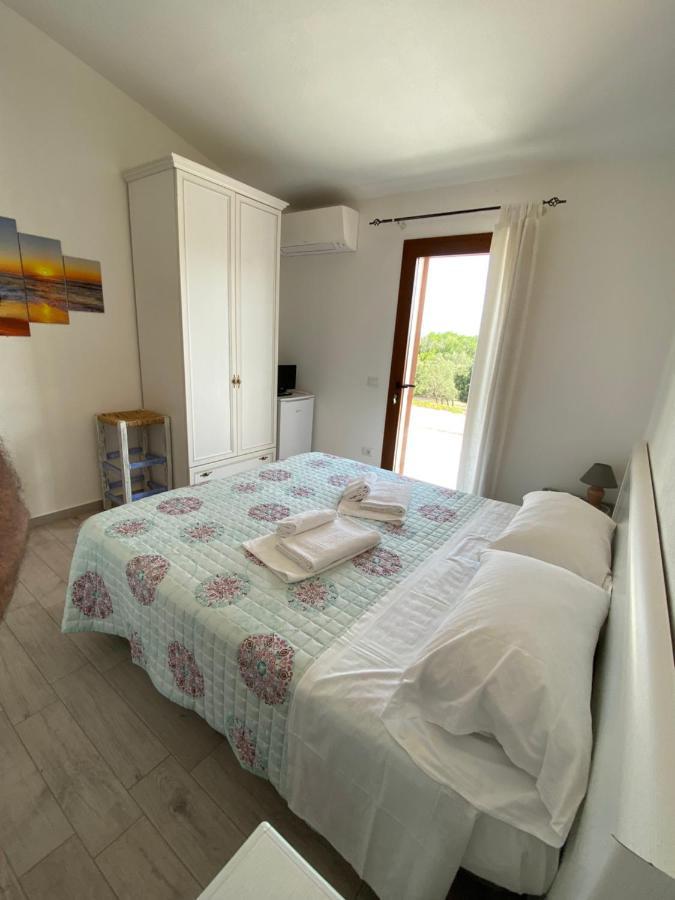 Molti Mari B&B Resort Ольбия Экстерьер фото