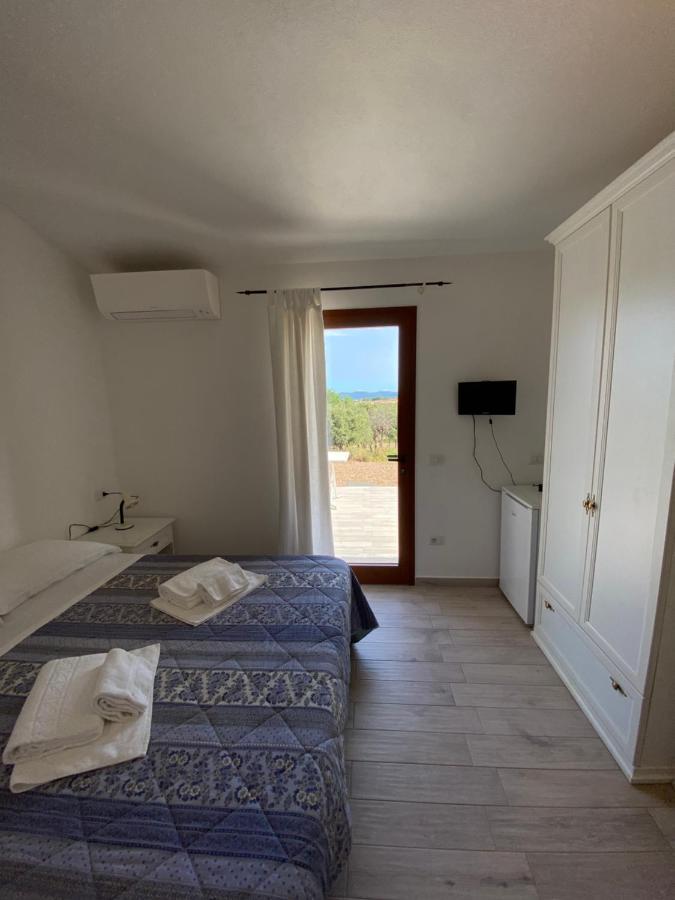 Molti Mari B&B Resort Ольбия Экстерьер фото