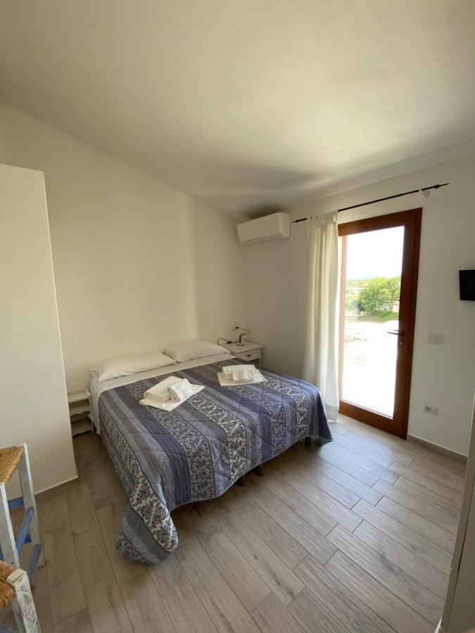 Molti Mari B&B Resort Ольбия Экстерьер фото