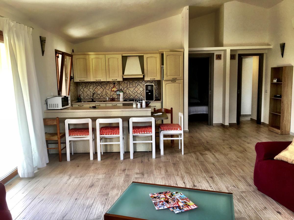 Molti Mari B&B Resort Ольбия Экстерьер фото
