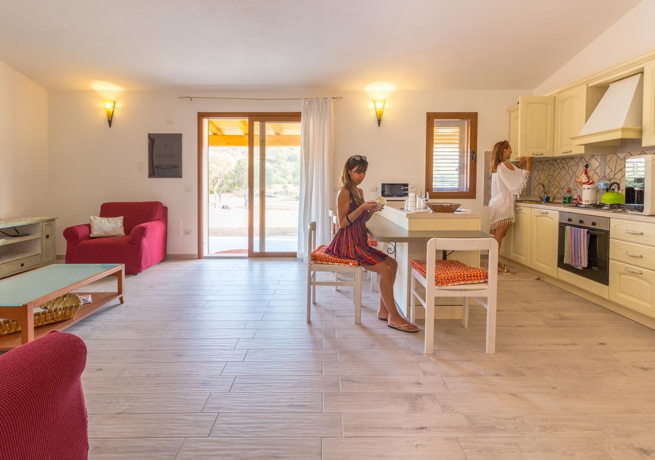 Molti Mari B&B Resort Ольбия Экстерьер фото